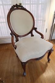 French style slipper chair, excellent condition, upholstery in perfect shape