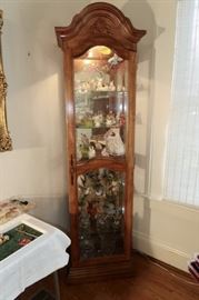 Lighted curio cabinet