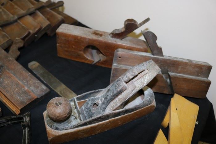 Antique carpenter's Woodworking Tools