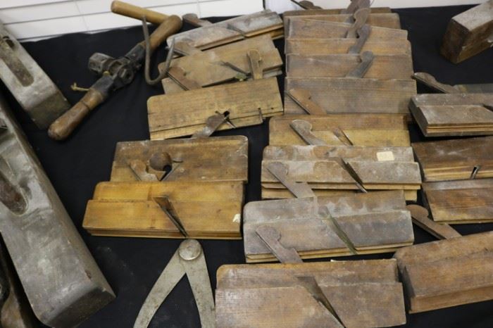 Antique carpenter's Woodworking Tools