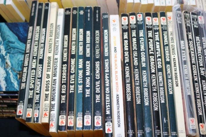 Vintage Sci-fi paperback Books