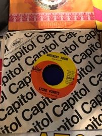 Stone Poneys one of the first looks at Linda Rondstat Different Drum 45RPM