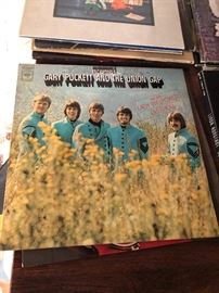 Gary Puckett and the Union Gap featuring Lady Willpower over you