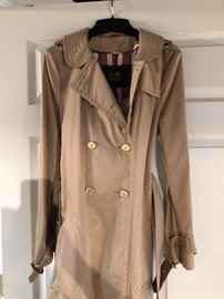 Womens short trench raincoat in Khaki