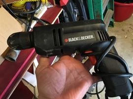 black & decker 3/8"  electric drill
