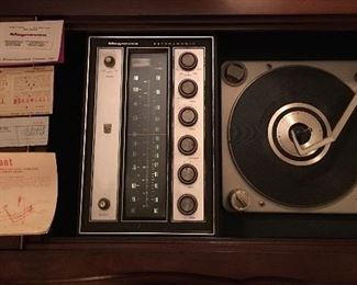 Working Console Record Player