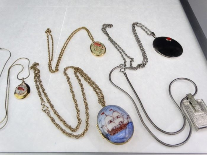 Fashion Pendant Necklaces