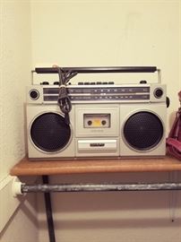 Sampo Boom box