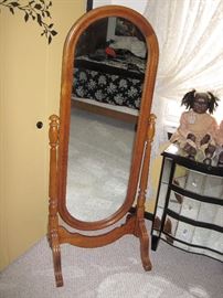Oak Standing Bedroom Mirror 