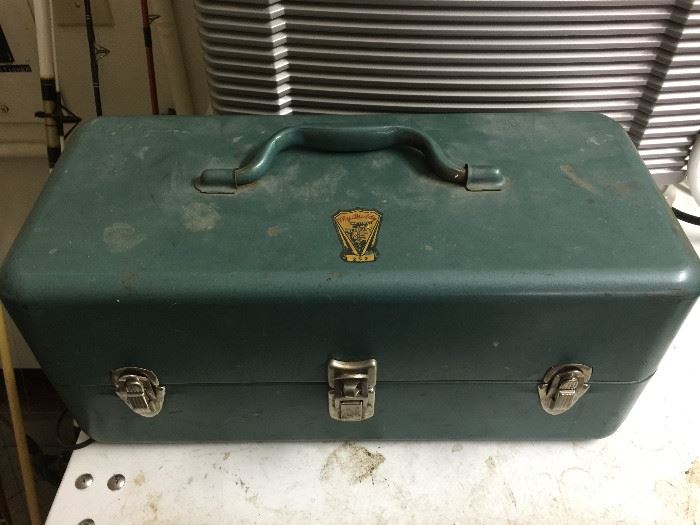 Vintage "My Buddy" tackle box