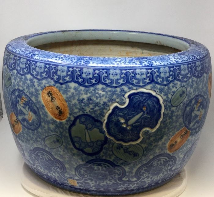 ANTIQUE CHINESE IMPORTANT PLANTER- WAS NOT MADE FOR EXPORT