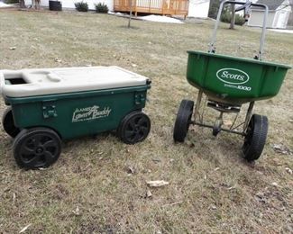 SCOTTS LAWN / COOLER ON WHEELS