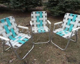 LAWN CHAIRS