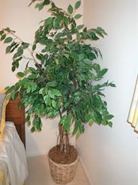 Selection of Artificial Trees.