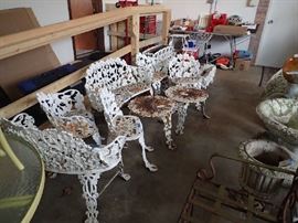 Cast Iron Lawn Furniture