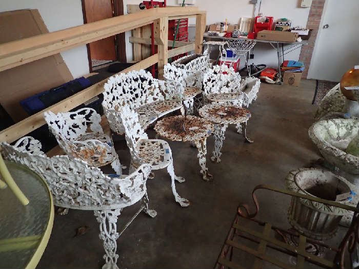 Cast Iron Lawn Furniture