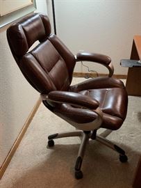 Lane Leather Office Chair	 