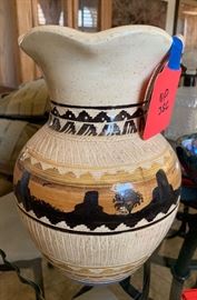 Bonnie Watchman Nzuyo Navajo Pottery