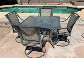 Hampton Bay Patio Table w/ 4 Chairs AS-IS