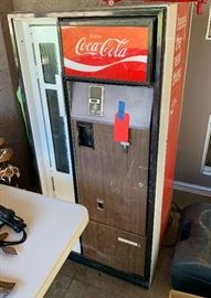 1960s Coca Cola Bottle Vending Machine Cavalier CSS-8-64