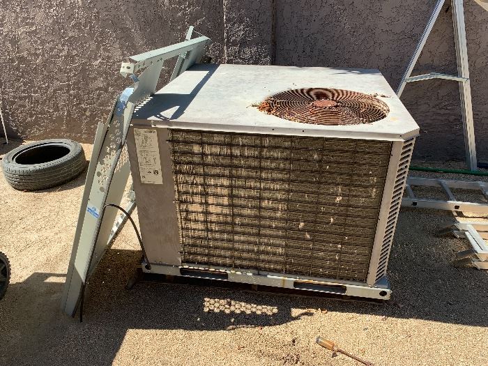 Professional AC Unit As-IS (buyer removal)	