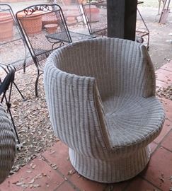 fantastic Modernist wicker chair