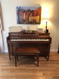 Nice Wellington Upright Piano with Bench