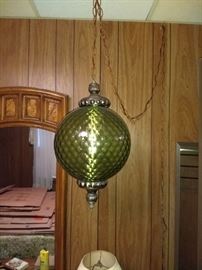 Love that vintage green glass hanging lamp!