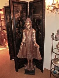 LARGE CARVED ASIAN STATUE, HAND PAINTED VINTAGE ASIAN SCREEN