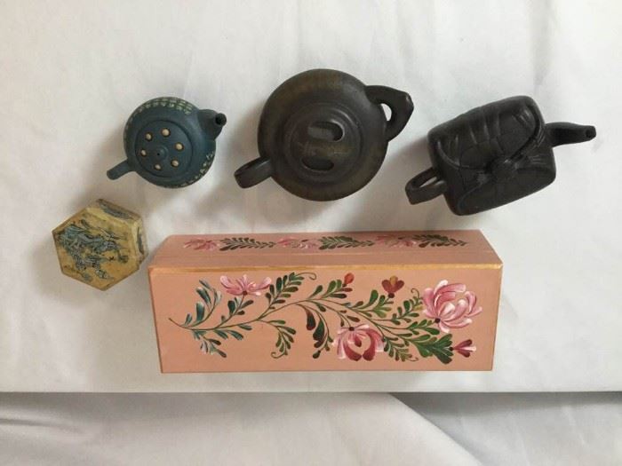 Teapots and Boxes