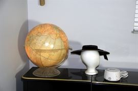 Lighted Replogle Globe 1970