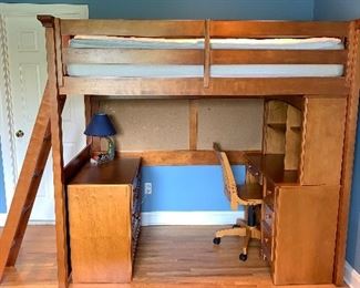 ETHAN ALLEN BUNK BED WITH MATCHING DESK AND BUREAU
