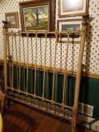 1800s cast iron bed