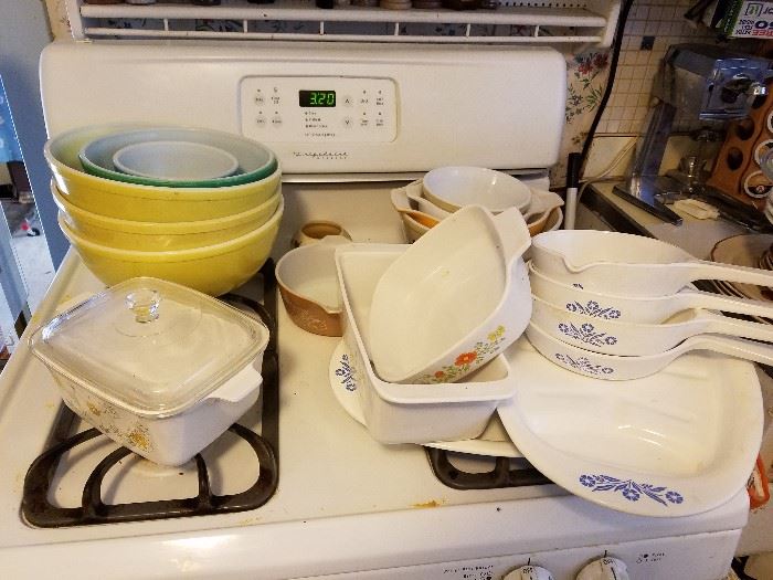 Pyrex Bowls Various Patterns