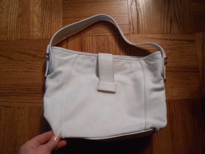 Liz Claiborne - New York - leather purse 