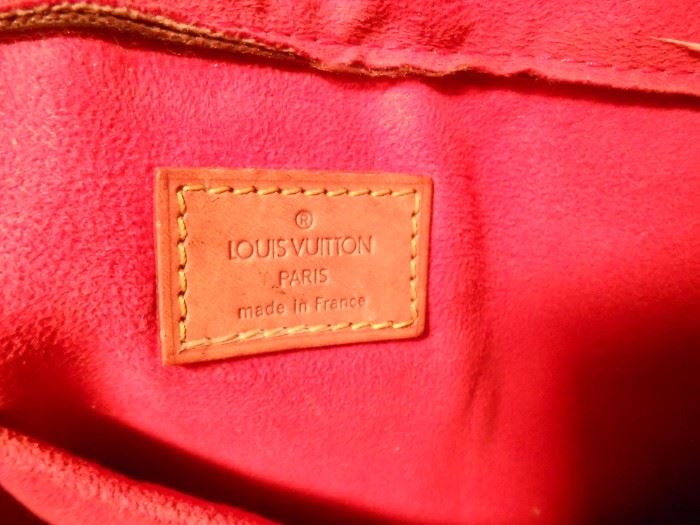 Louis Vuitton - Paris - made in France