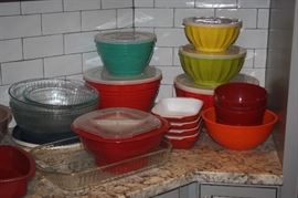 PYREX + MELMAC BOWLS
