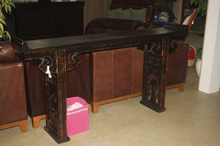 ANITQUE ASIAN CONSOLE TABLE