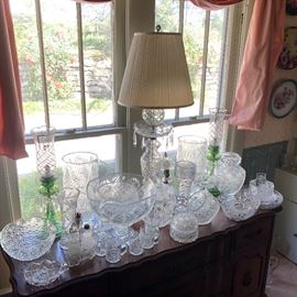 Cut crystal punch bowl with matching mugs. Vases, bowls, boxes, lamp, lustres, ice bucket, loving cup - lustres sold
