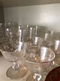 Star-etched glassware
