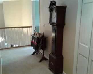 Grandmother clock, quilt rack