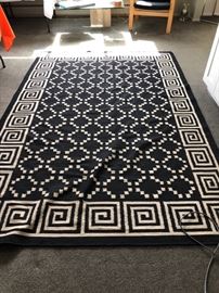 6'x9' woven wool kilim rug.