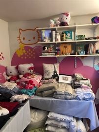 Hello Kitty bedding & other linens.