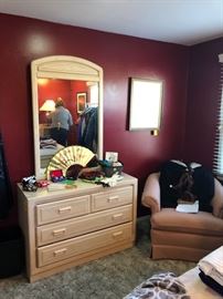 Bedroom set: dresser, mirror, headboard, 2 end tables, mattress & boxsprings.