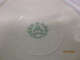 MARK ON LUNCHEON SET