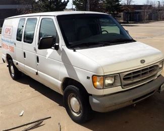 2000 Ford Econoline Van, VIN # 1FTRE14W6YHA96971, Mileage 282,915