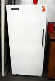 Hotpoint Refrigerator/ Freezer Model #SSD12CRN, 63" x 28" x 27"