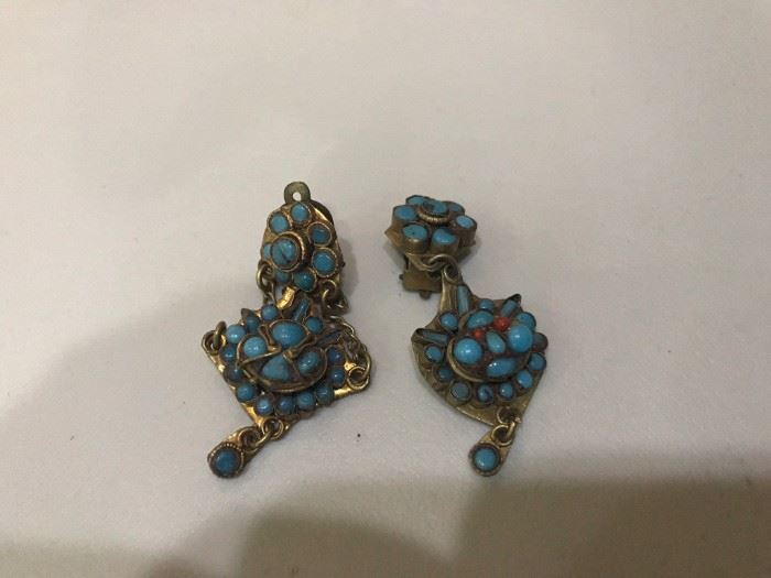 VICTORIAN EARRINGS SEMI PRECIOUS STONES TURQUOISE AND CORAL