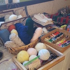 Yarn and sewing accessories