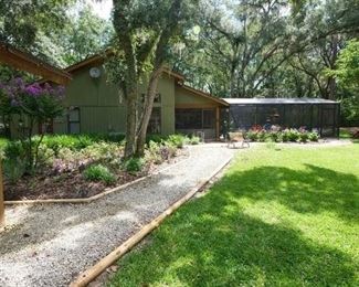20 Acres Luxury Estate, furnishings and farm equipment  for sale:  2400 SF Home, 1200 SF Apartment/Office, Endless Swim Pool, , Two Barns (10 stalls with auto water mats etc.), fenced and cross fenced, great pastures, landscaped with sprinklers.